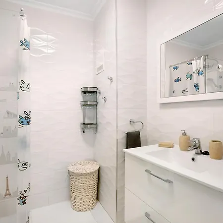 Breeze Island Apartment *